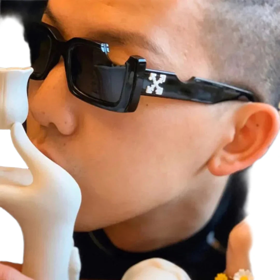 Off Notch Hole Design Sun Glasses 2